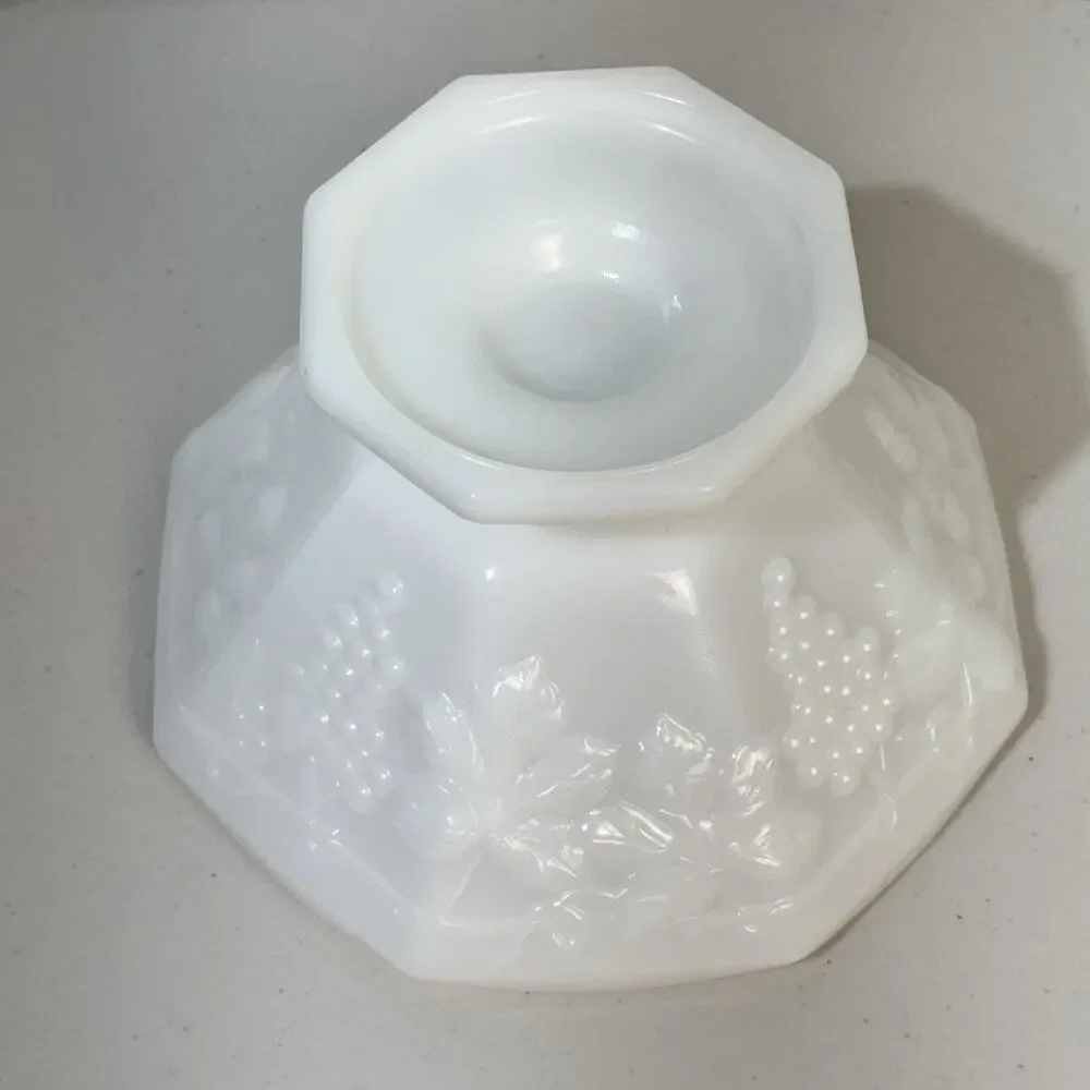 Anchor Hocking Harvest Grapevine White Milk Glass Compote Footed Pedestal Bowl
